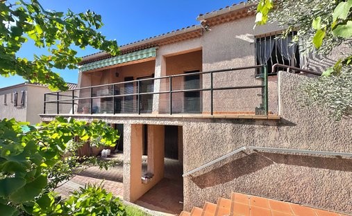 Casa en Carnoux-en-Provence, Provenza-Alpes-Costa Azul, Francia 1