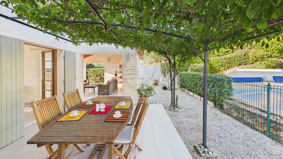 Villa in Le Plan-de-la-Tour, Provence-Alpes-Côte d'Azur, Frankreich 5 - 19102091