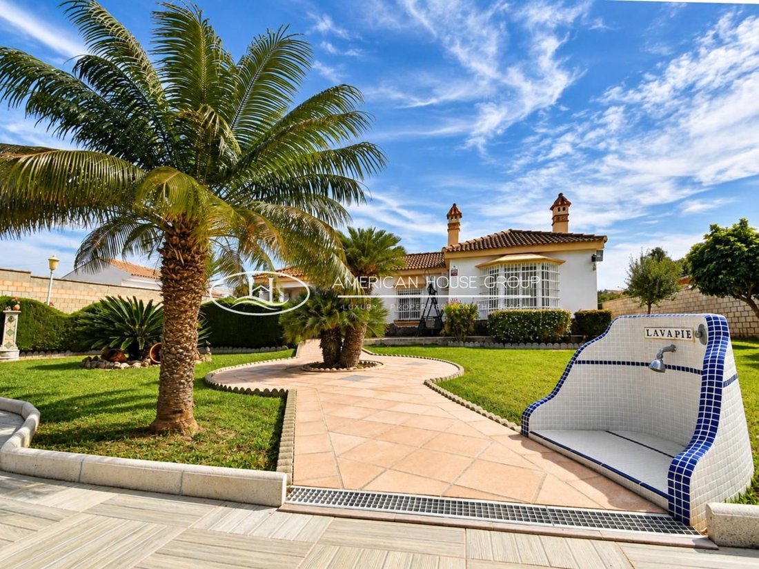 Chalet a Chiclana de la Frontera, Andalusia, Spagna 4 - 19101412