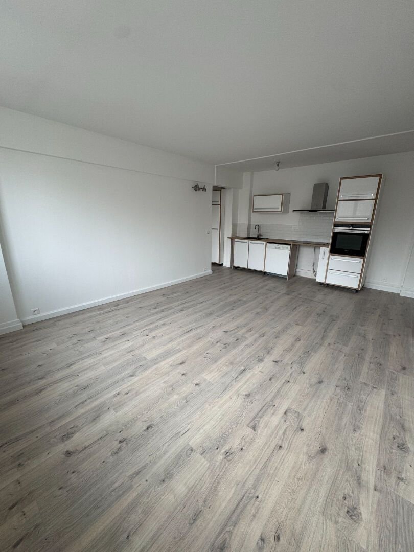 Apartment in Patay-Masséna, Paris 13e Arrondissement, Paris 2 - 18483701
