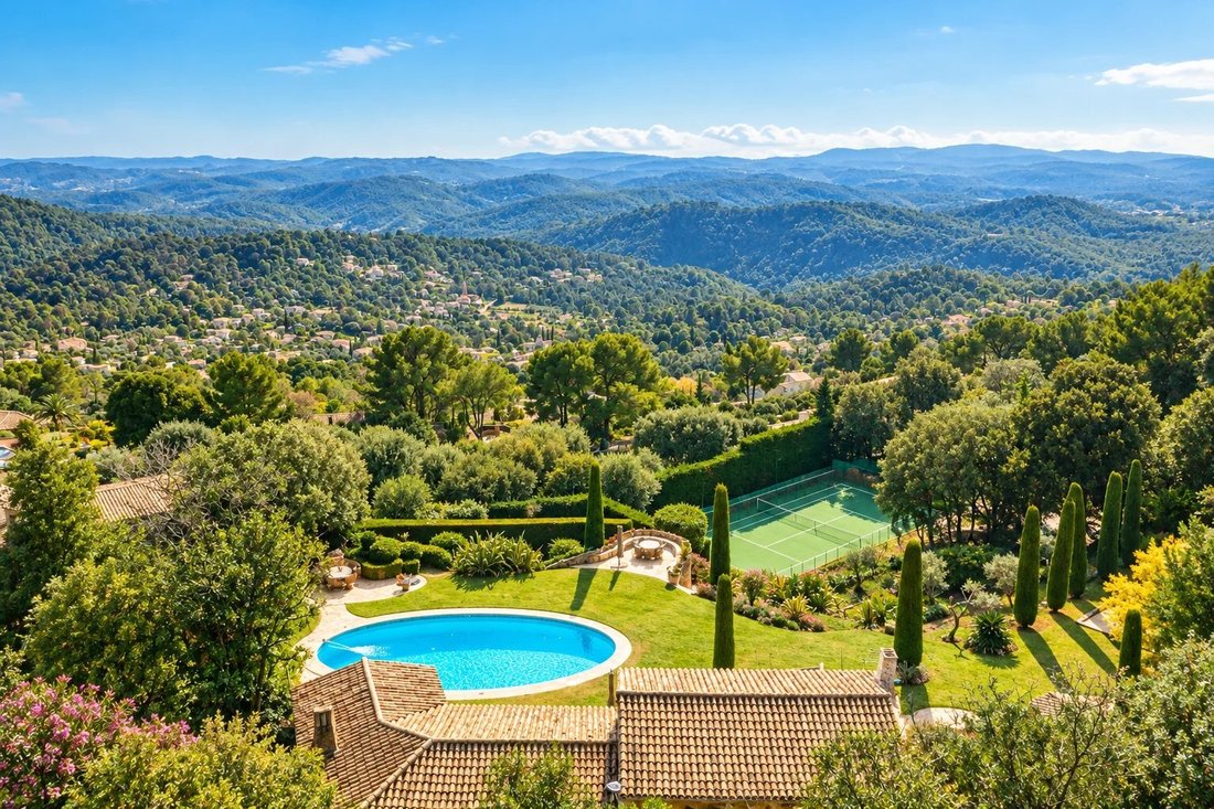 Domaine à Tourrettes-sur-Loup, Provence-Alpes-Côte d'Azur, France 1 - 12519838