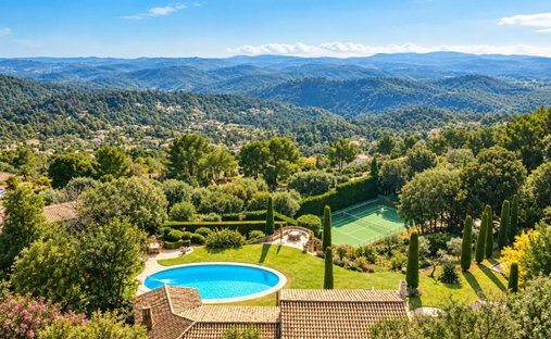 Domaine à Tourrettes-sur-Loup, Provence-Alpes-Côte d'Azur, France 1