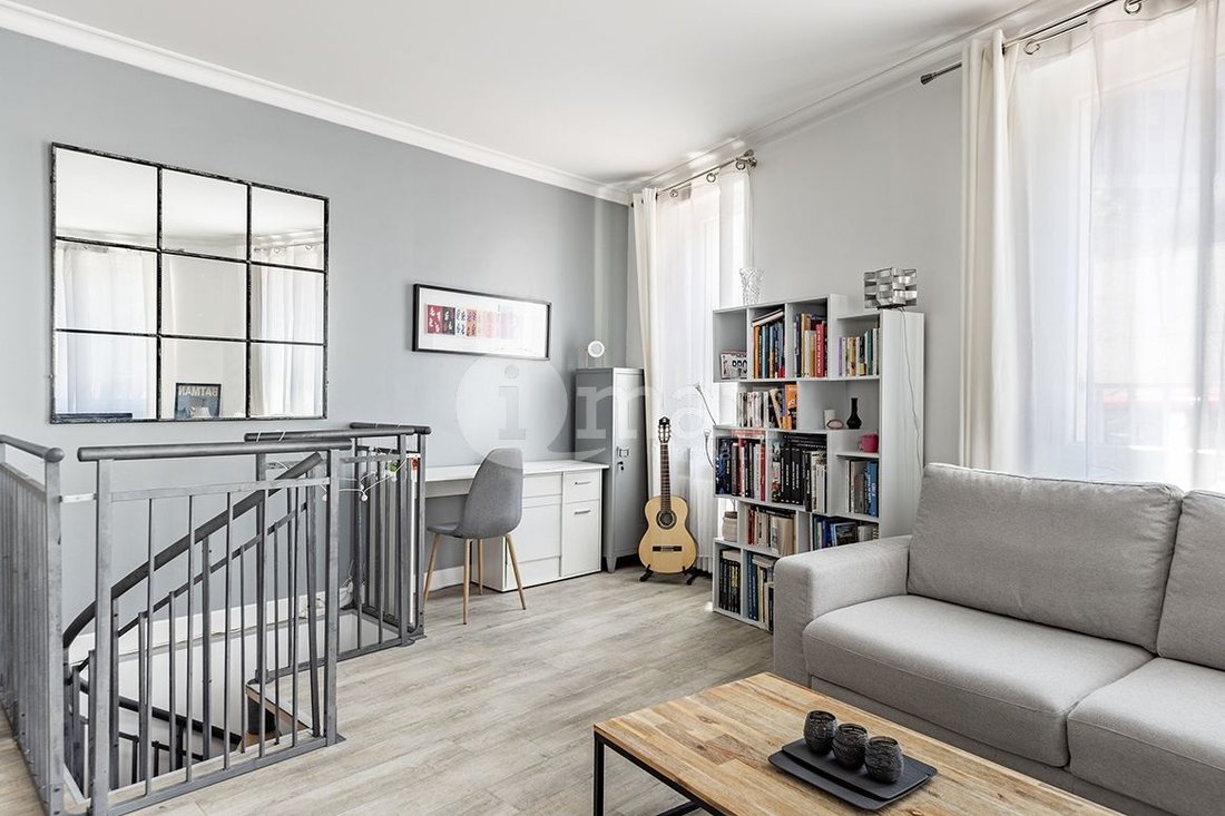 Appartement à Centre-Voltaire, Asnières-sur-Seine, France 2 - 19063574