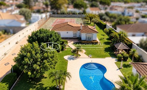 Chalet a Chiclana de la Frontera, Andalusia, Spagna 1