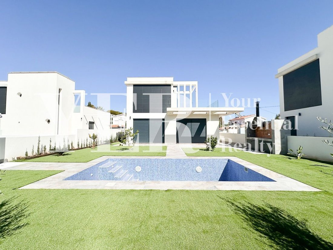 Chalet in el Campello, Valencian Community, Spain 1 - 18473954