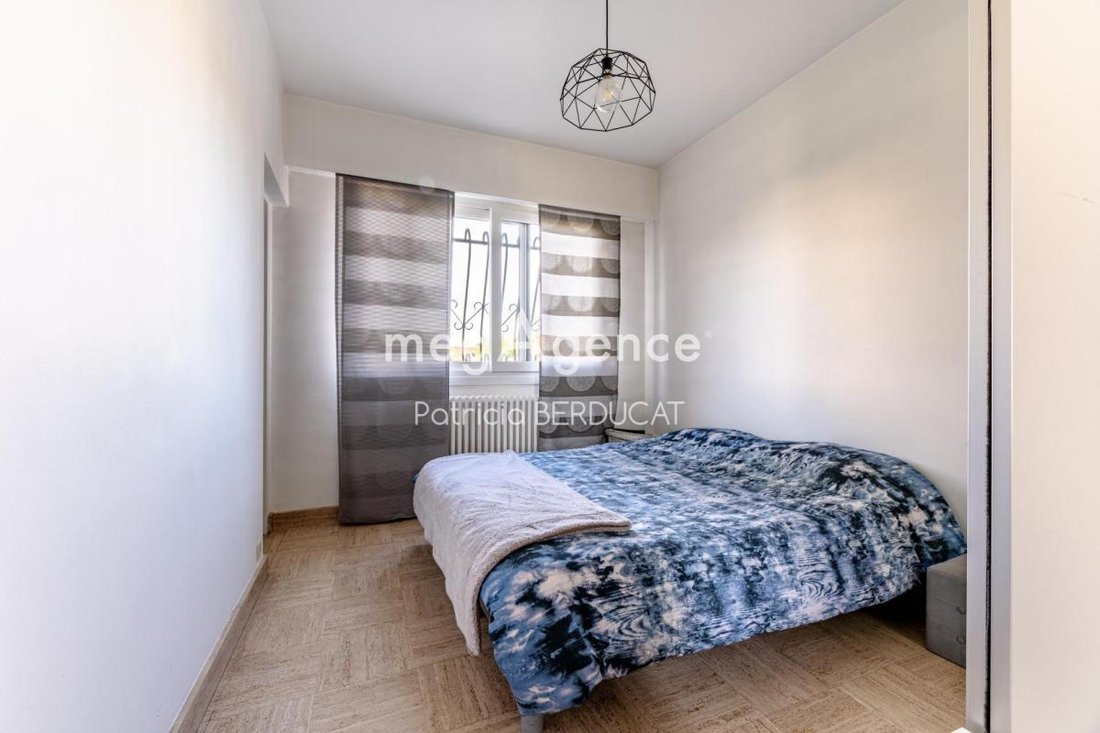House in Sully-Vauban, Livry-Gargan, France 5 - 19102232