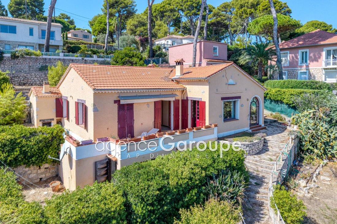 Villa in Antibes, Provence-Alpes-Côte d'Azur, Frankreich 1 - 19102401