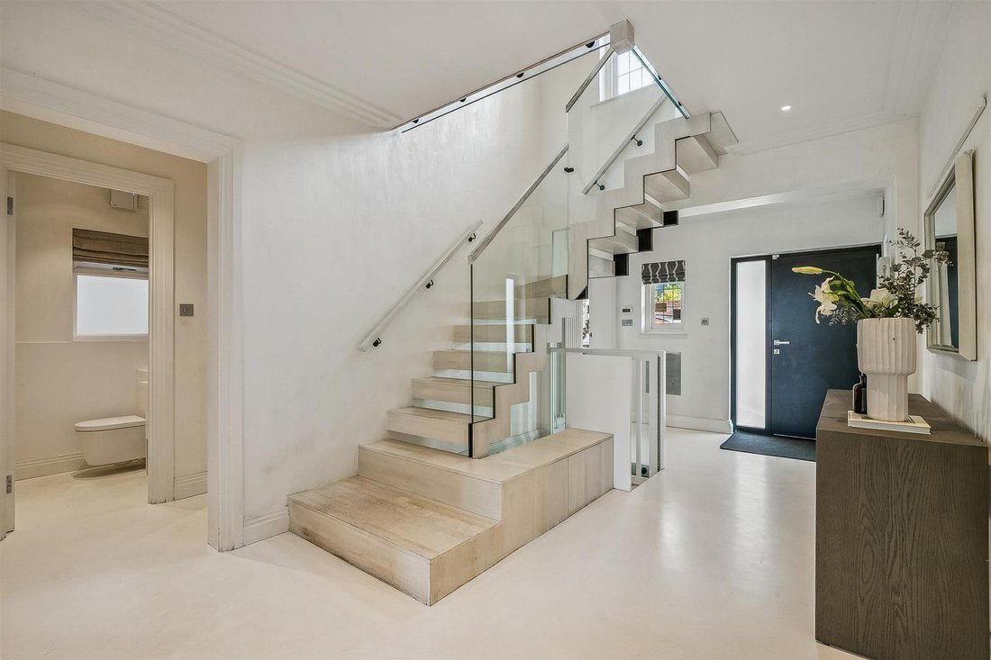 Haus in Hamstead, Shalfleet, England 2 - 18761071