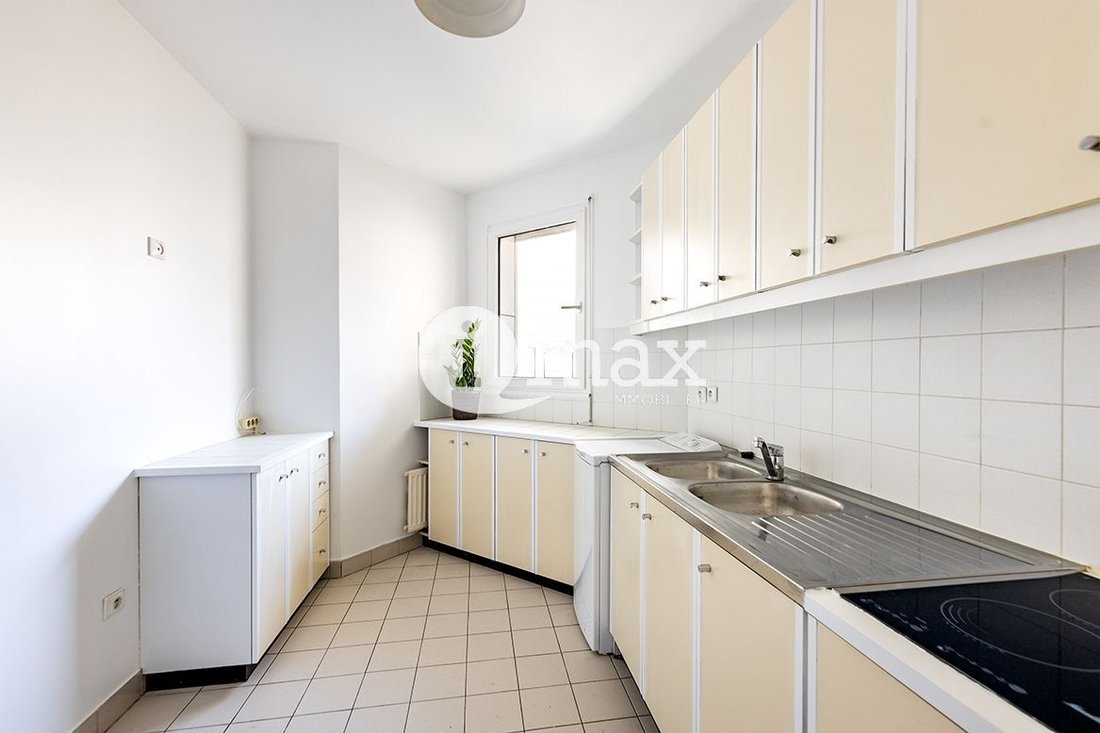 Apartment in Hôtel de Ville-Planchette, Levallois-Perret, France 5 - 19077467