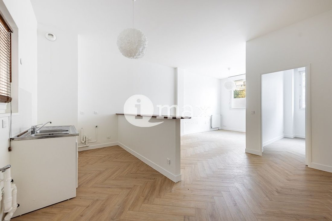 Apartment in Hôtel de Ville-Planchette, Levallois-Perret, France 1 - 19070865