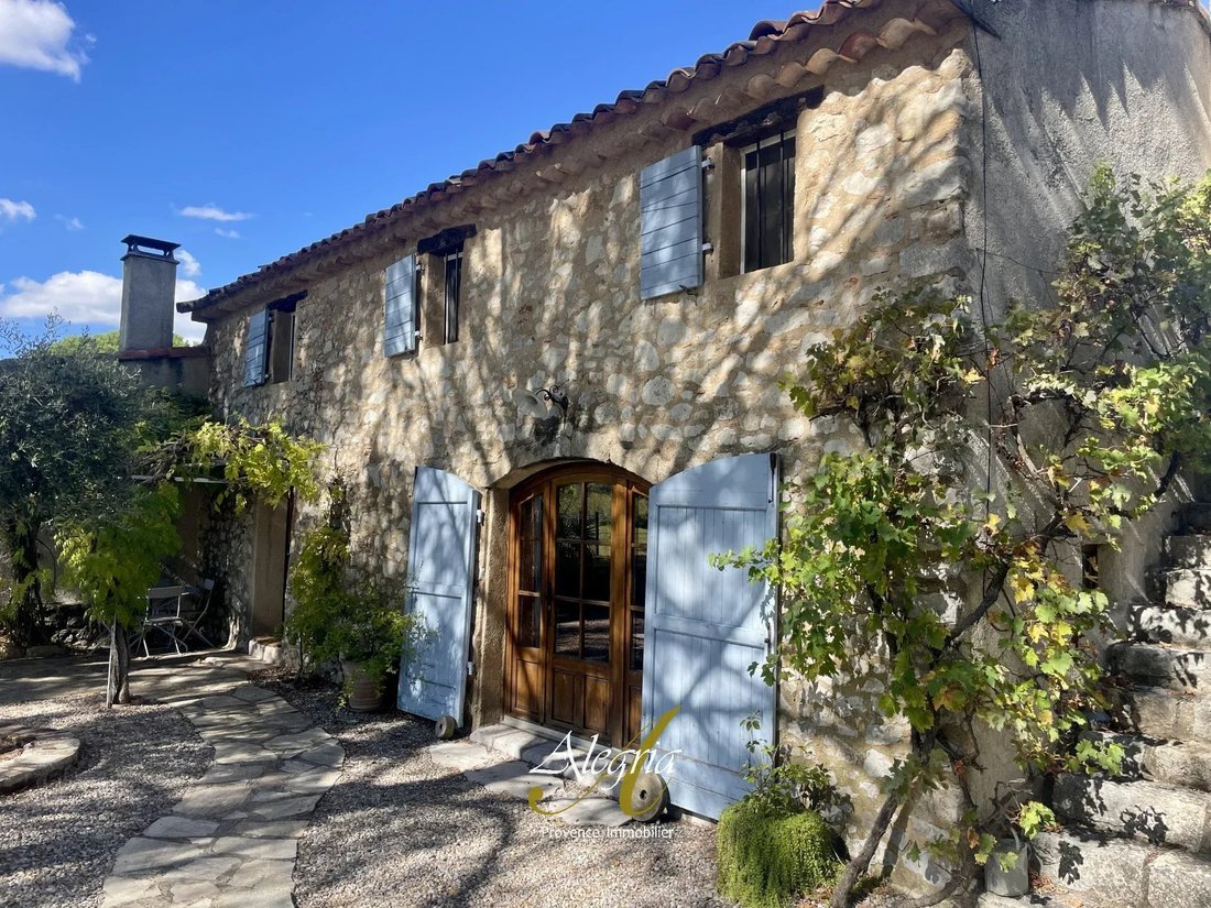 Country House in Fox-Amphoux, Provence-Alpes-Côte d'Azur, France 2 - 19102083