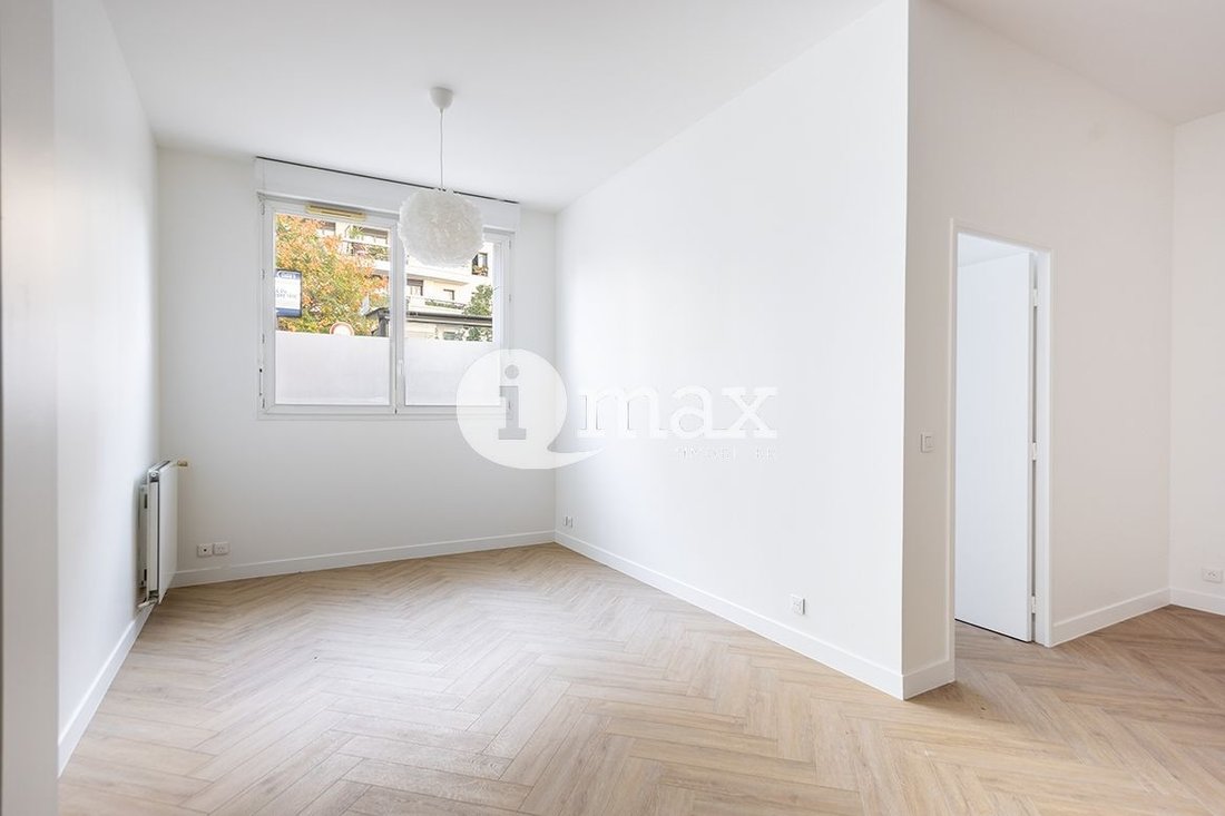Apartment in Hôtel de Ville-Planchette, Levallois-Perret, France 3 - 19070865