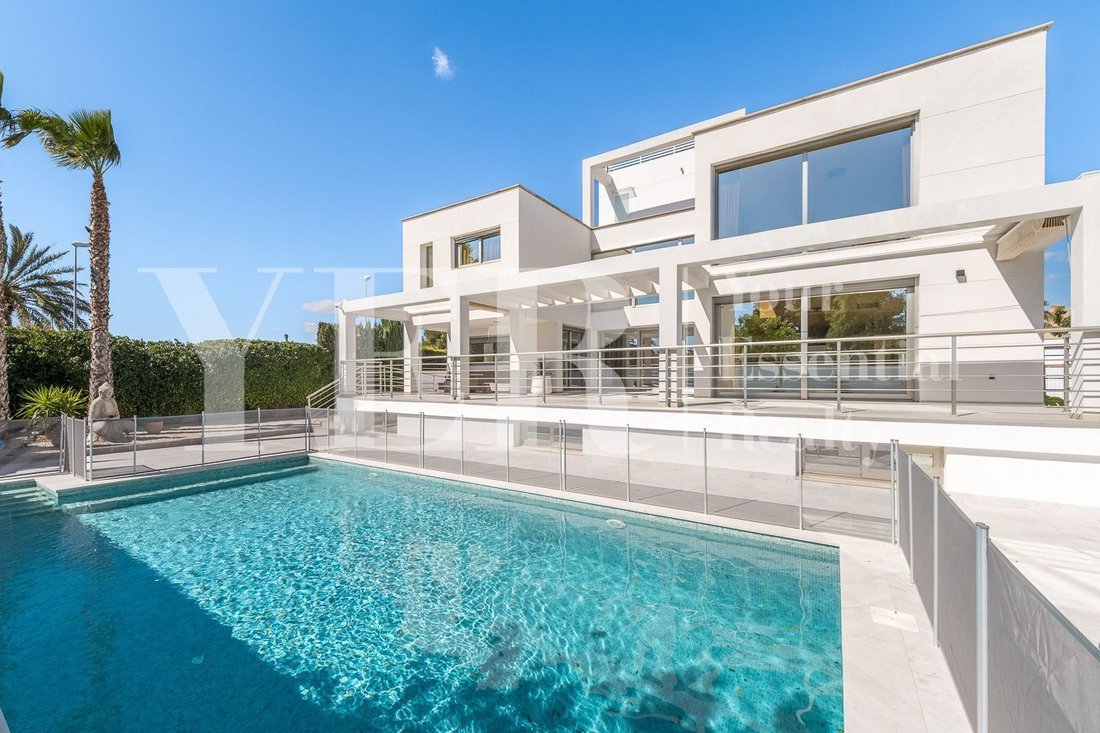 Villa in San Juan Playa, Alicante, Land Valencia 1 - 18474239