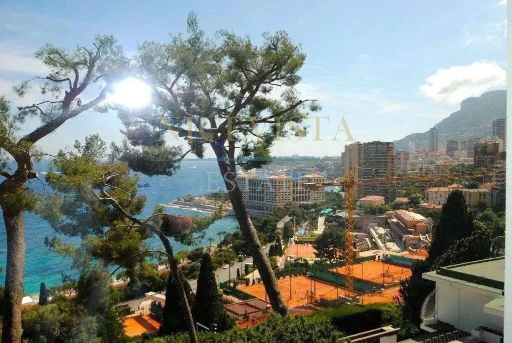 Villa à Cabbe-Saint Roman, Roquebrune-Cap-Martin, France 1 - 19101957