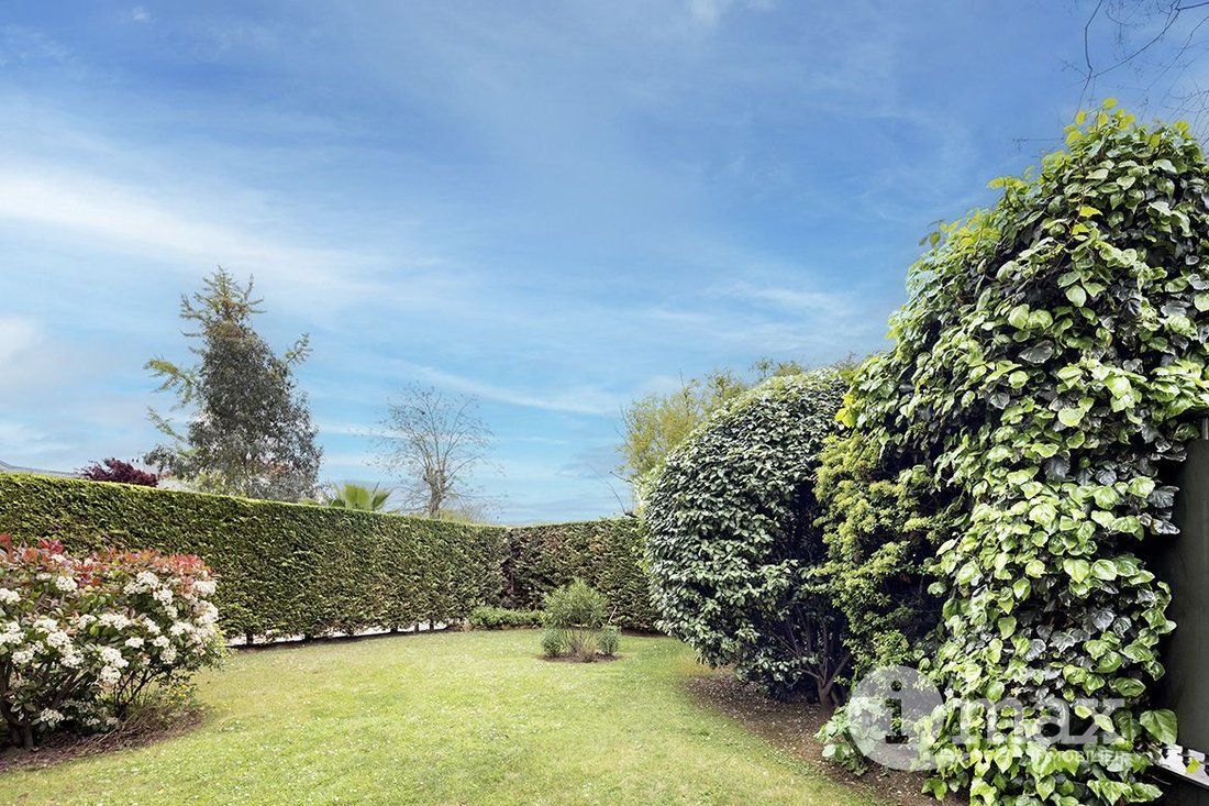 Apartment in Bois-Colombes, Ile-de-France, France 2 - 18907125