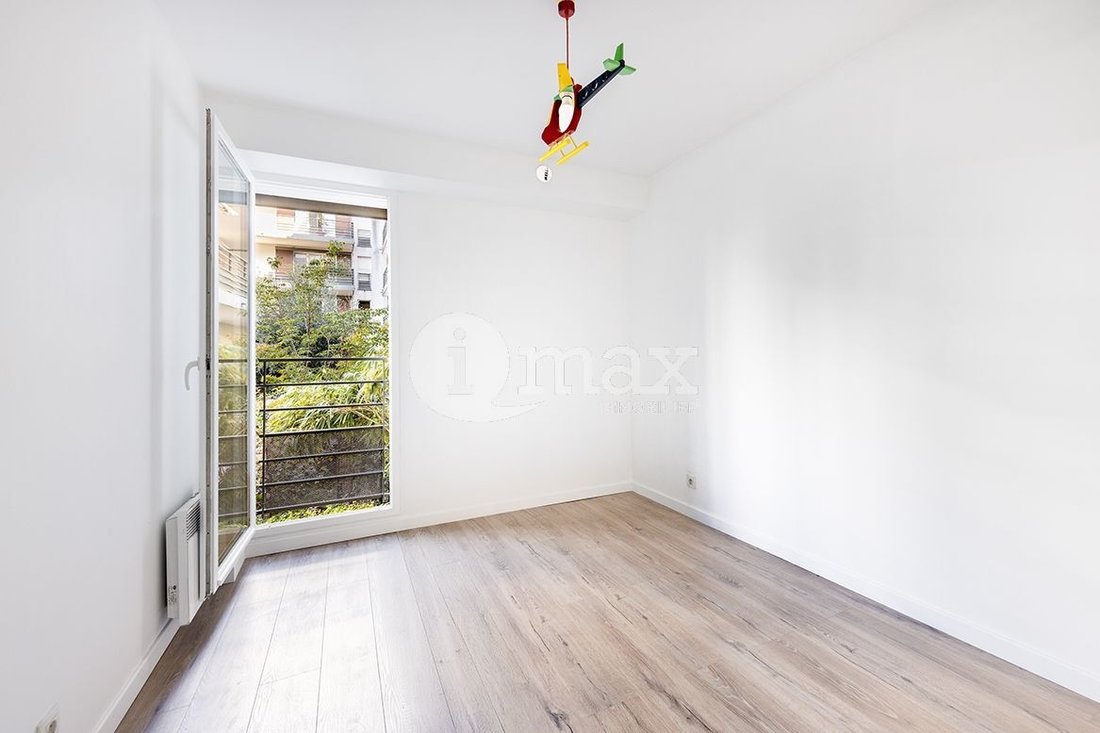 Apartment in Hôtel de Ville, Courbevoie, France 5 - 18900966