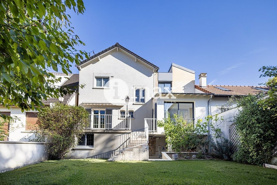 Maison à Centre Ville, Rueil-Malmaison, France 1 - 19097690