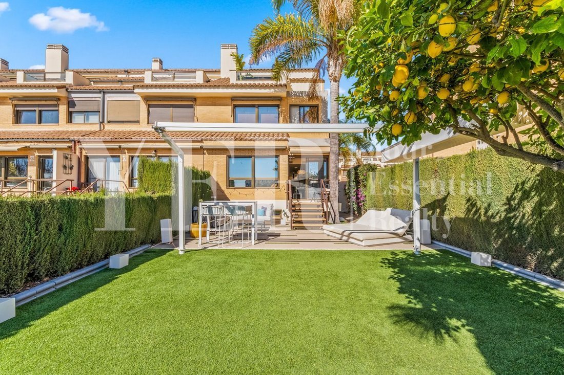 Bungalow in Alicante, Land Valencia, Spanien 1 - 18473924