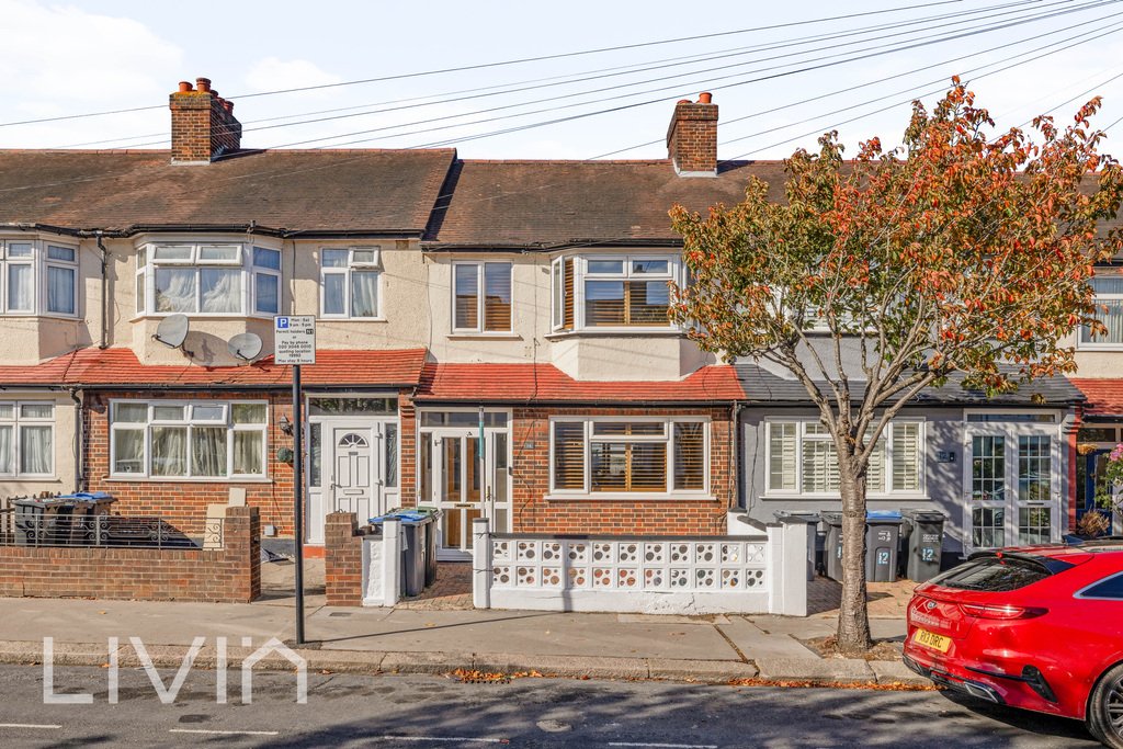 Haus in London Borough of Croydon, England 1 - 19102028