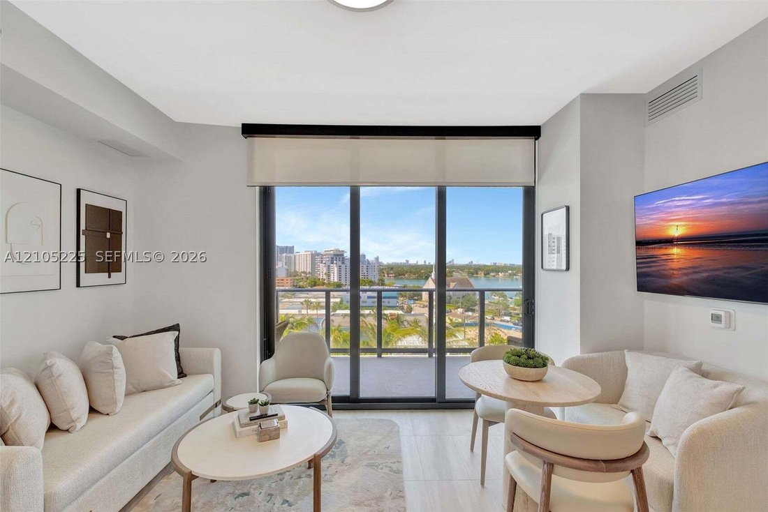 Condo in Miami Beach, Florida, United States 5 - 19101432