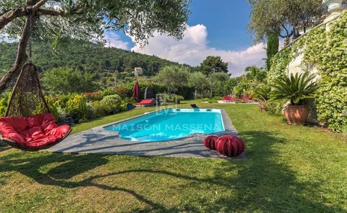 Haus in La Roquette-sur-Var, Provence-Alpes-Côte d'Azur, Frankreich 1