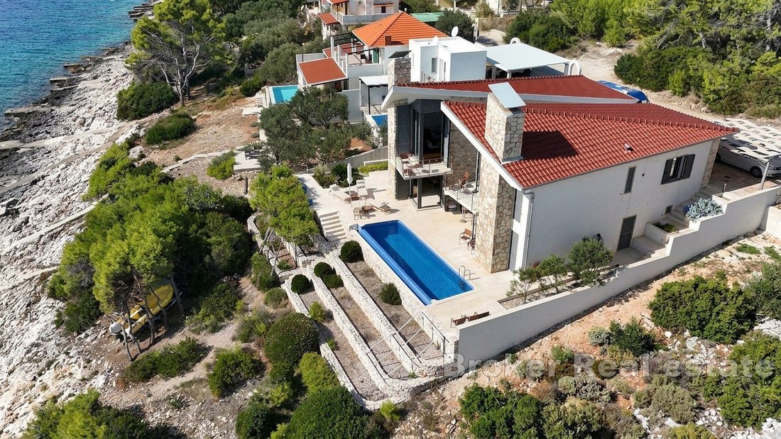 Villa en Vela Luka, Condado de Dubrovnik-Neretva, Croacia 2 - 19101389