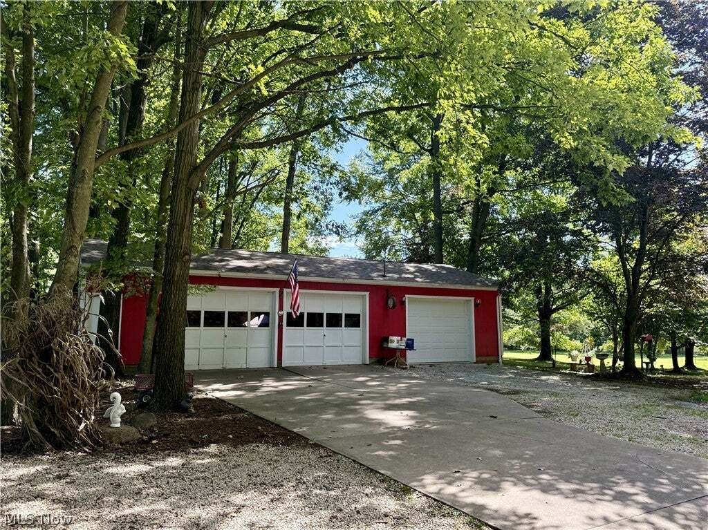 House in Niles, Ohio, United States 3 - 19101572