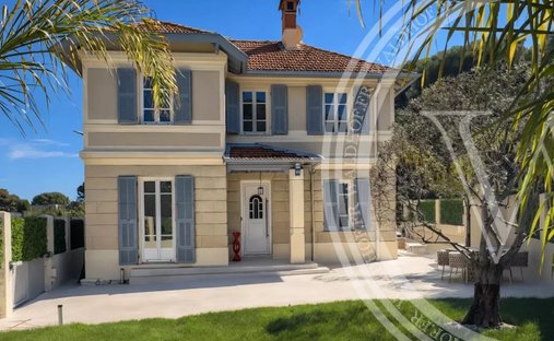 Villa à Cap Martin, Roquebrune-Cap-Martin, France 1