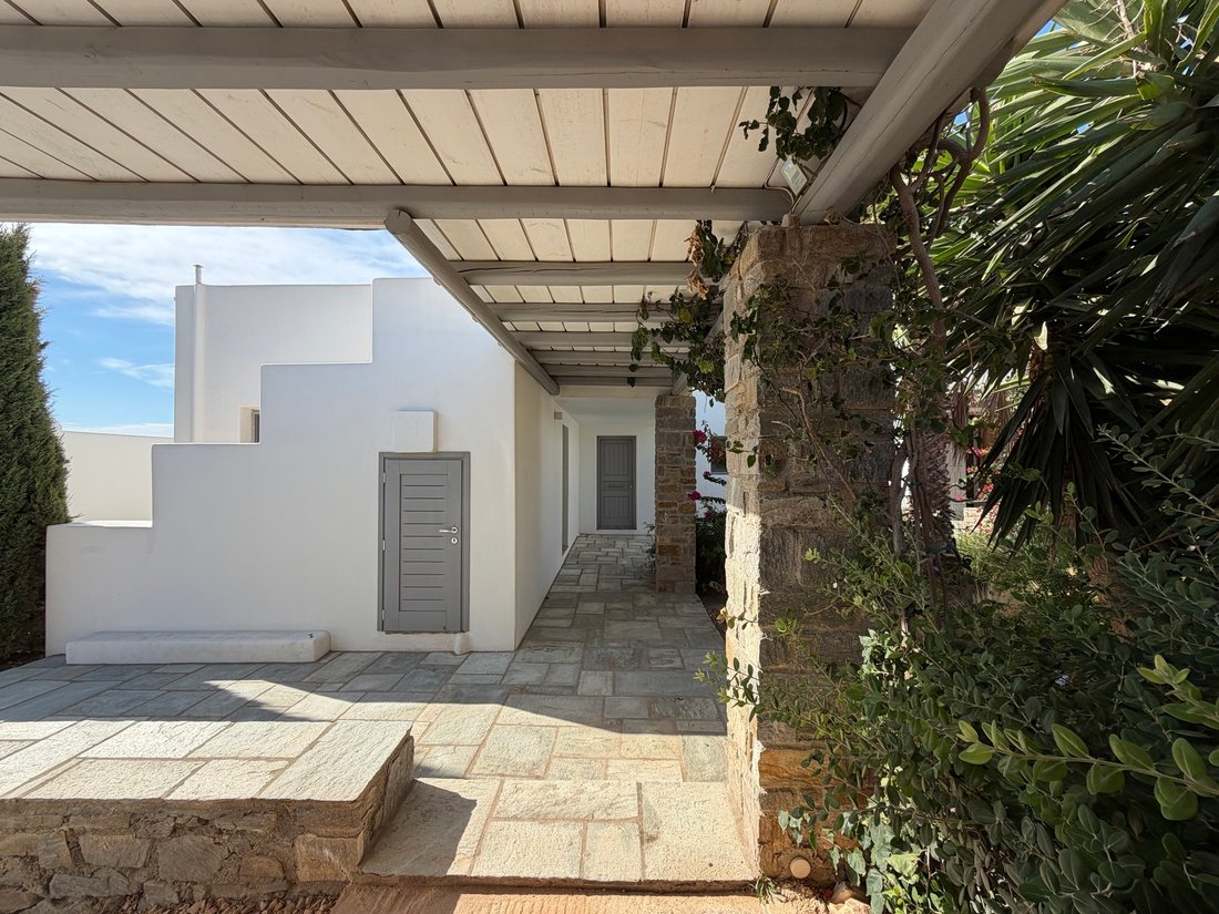 House in Paros, Aegean, Greece 3 - 19101597