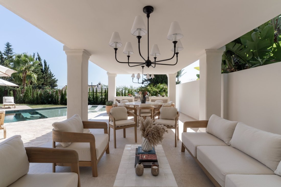 Villa in Nueva Andalucía, Marbella, Spanien 4 - 19102164