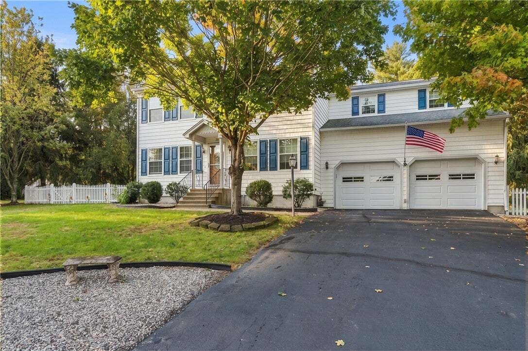 House in Smithfield, Rhode Island, United States 4 - 19101379
