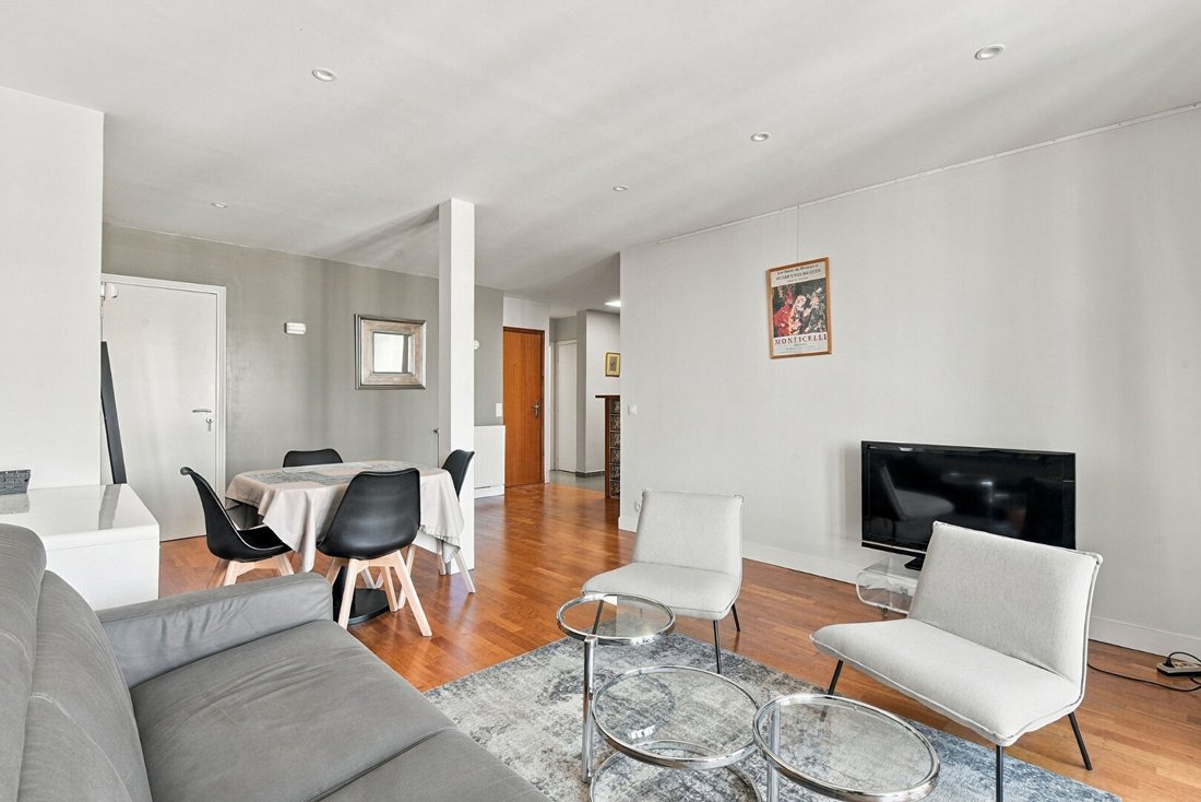 Apartment in Pasteur Montparnasse, Paris 15e Arrondissement, Paris 2 - 19102837