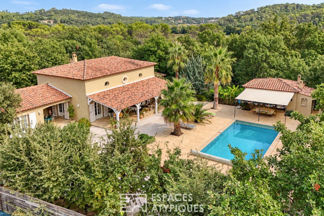 Villa in Besse-sur-Issole, Provence-Alpes-Côte d'Azur, France 1 - 19102849