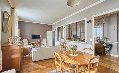Apartment in La Plaine des Sablons, Neuilly-sur-Seine, France 1