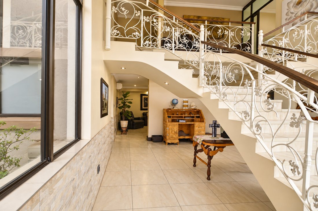 Haus in Metropolitanstadt Tshwane, Gauteng, Südafrika 4 - 19102875