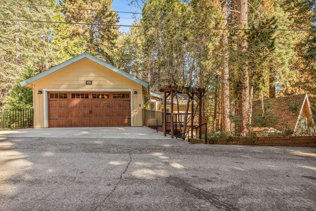 Casa a Running Springs, California, Stati Uniti 2 - 19102985