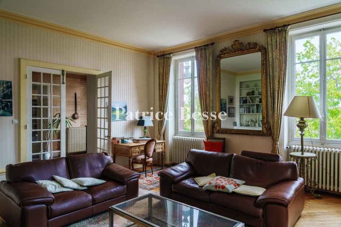 Maison à Saint-Bonnet-le-Château, Auvergne-Rhône-Alpes, France 2 - 19105316