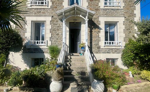 Haus in Centre Ville, Dinard, Frankreich 1