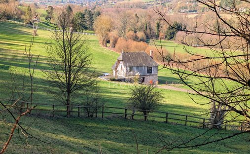 Villa in Hermival-les-Vaux, Normandie, Frankreich 1