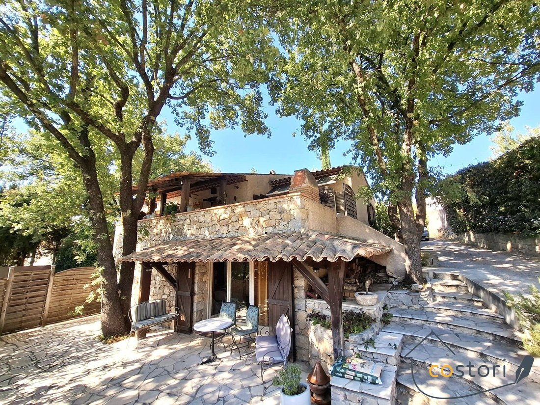 Maison à Tourrettes, Provence-Alpes-Côte d'Azur, France 2 - 19106548