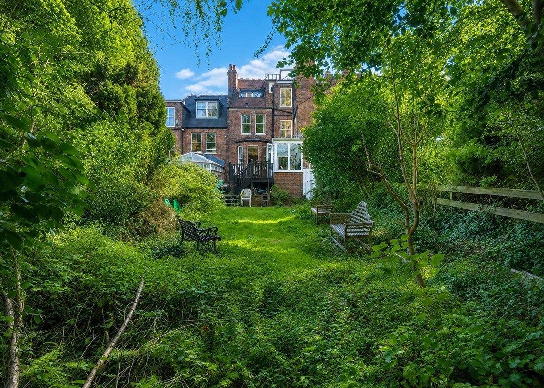 House in Walsall, West Midlands County, England 2 - 19103719