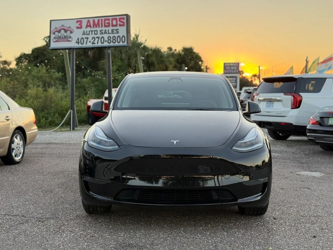 Suv in Orlando, FL, United States 2 - 19105816
