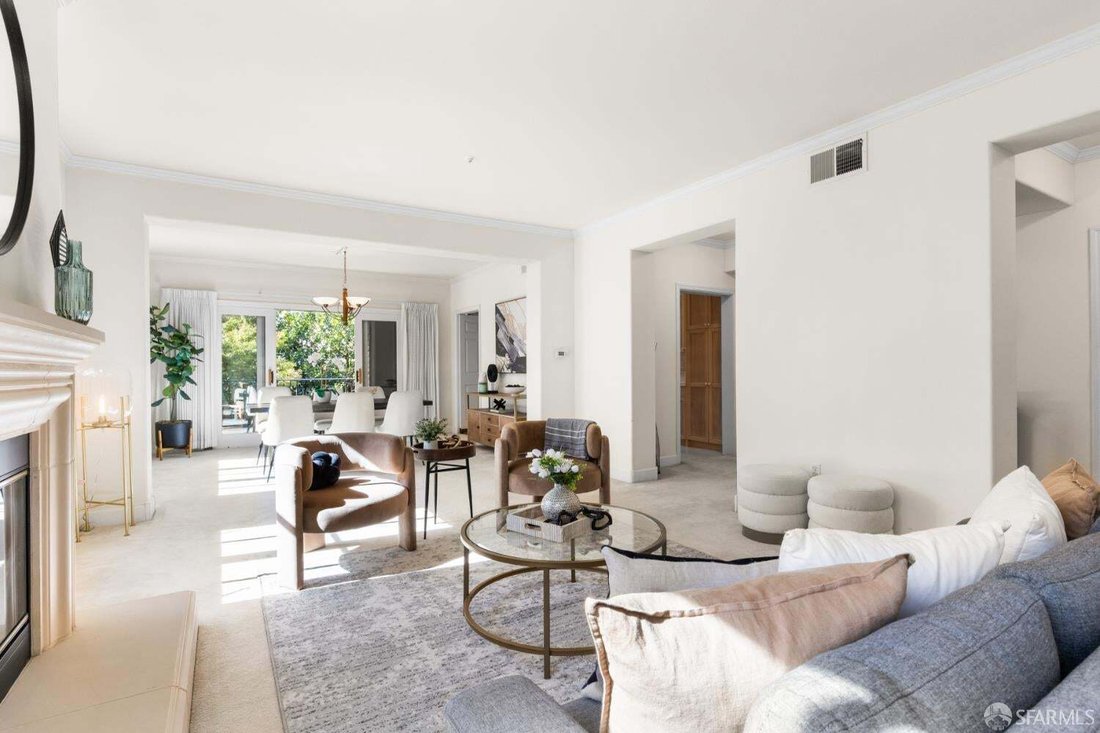 Condo in Los Altos Hills, California, United States 5 - 19103490