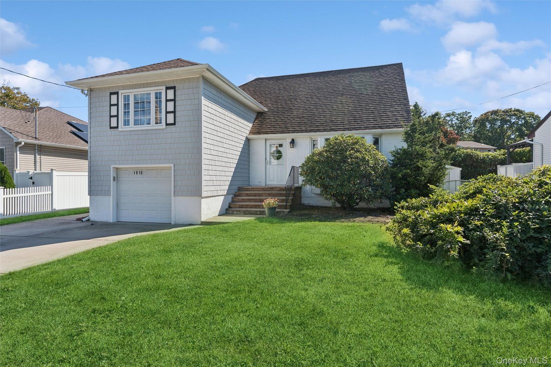 House in Bellmore, New York, United States 3 - 19105178