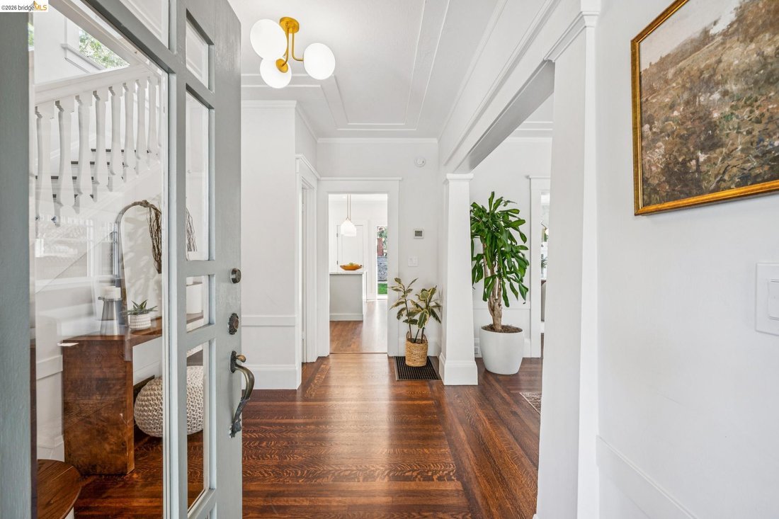 House in Oakland, California, United States 4 - 19103843