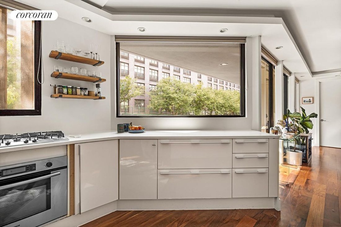 Condo in New York, New York, United States 3 - 19103107