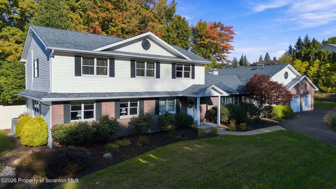 House in Clarks Summit, Pennsylvania, United States 1 - 19103100