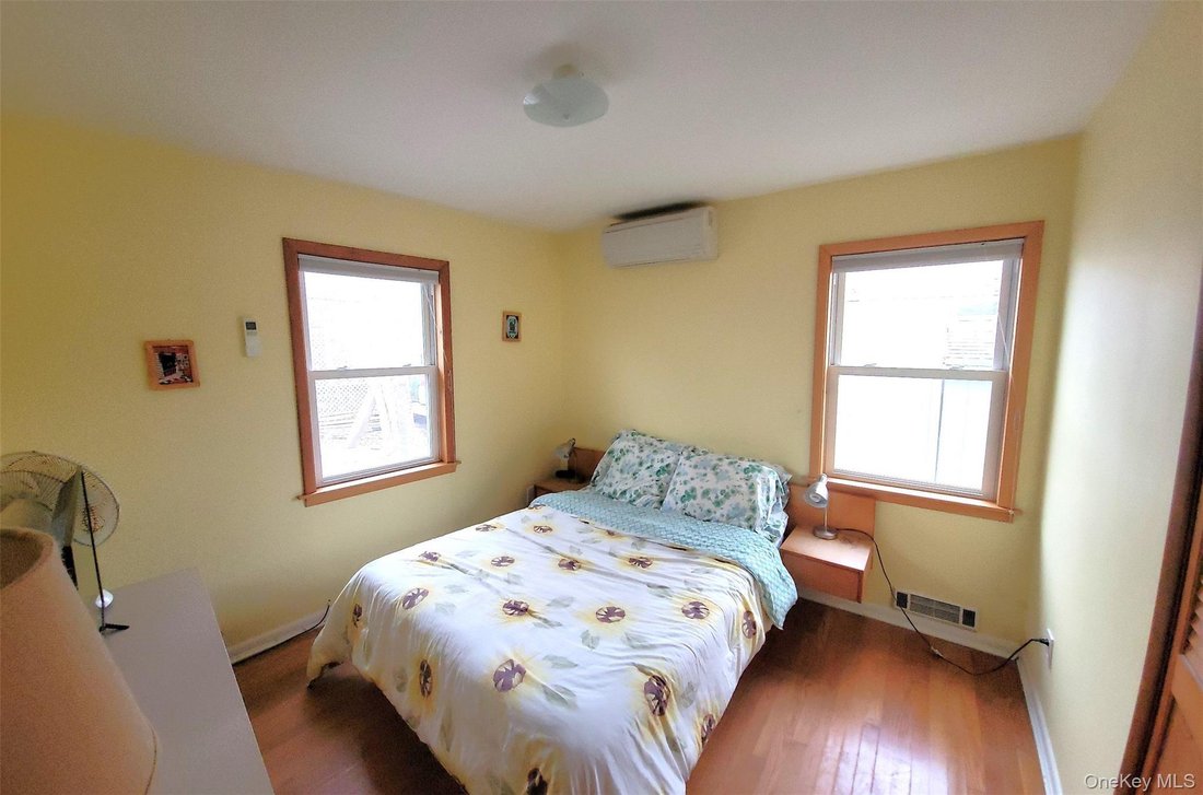 Casa a Bay Shore, New York, Stati Uniti 5 - 19104437