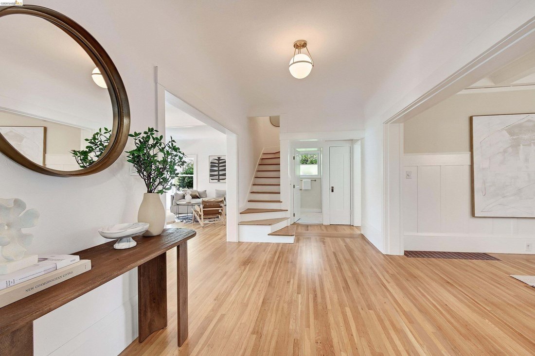 House in Oakland, California, United States 3 - 19103877