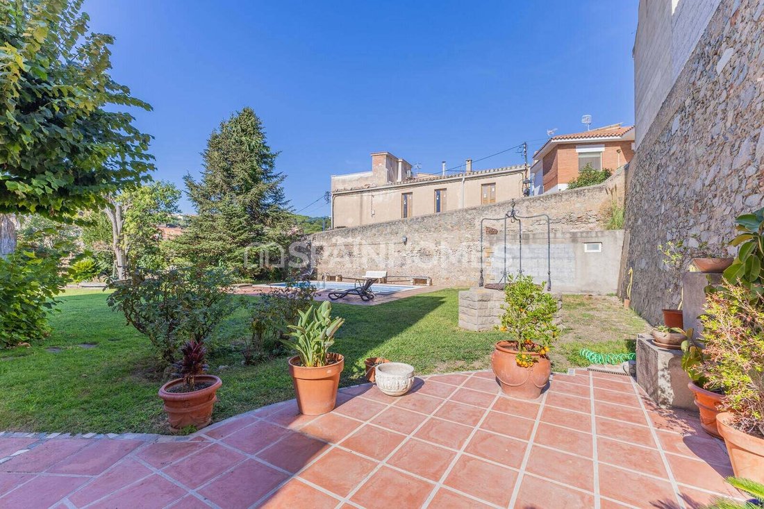 Villa in Teià, Katalonien, Spanien 3 - 19103344